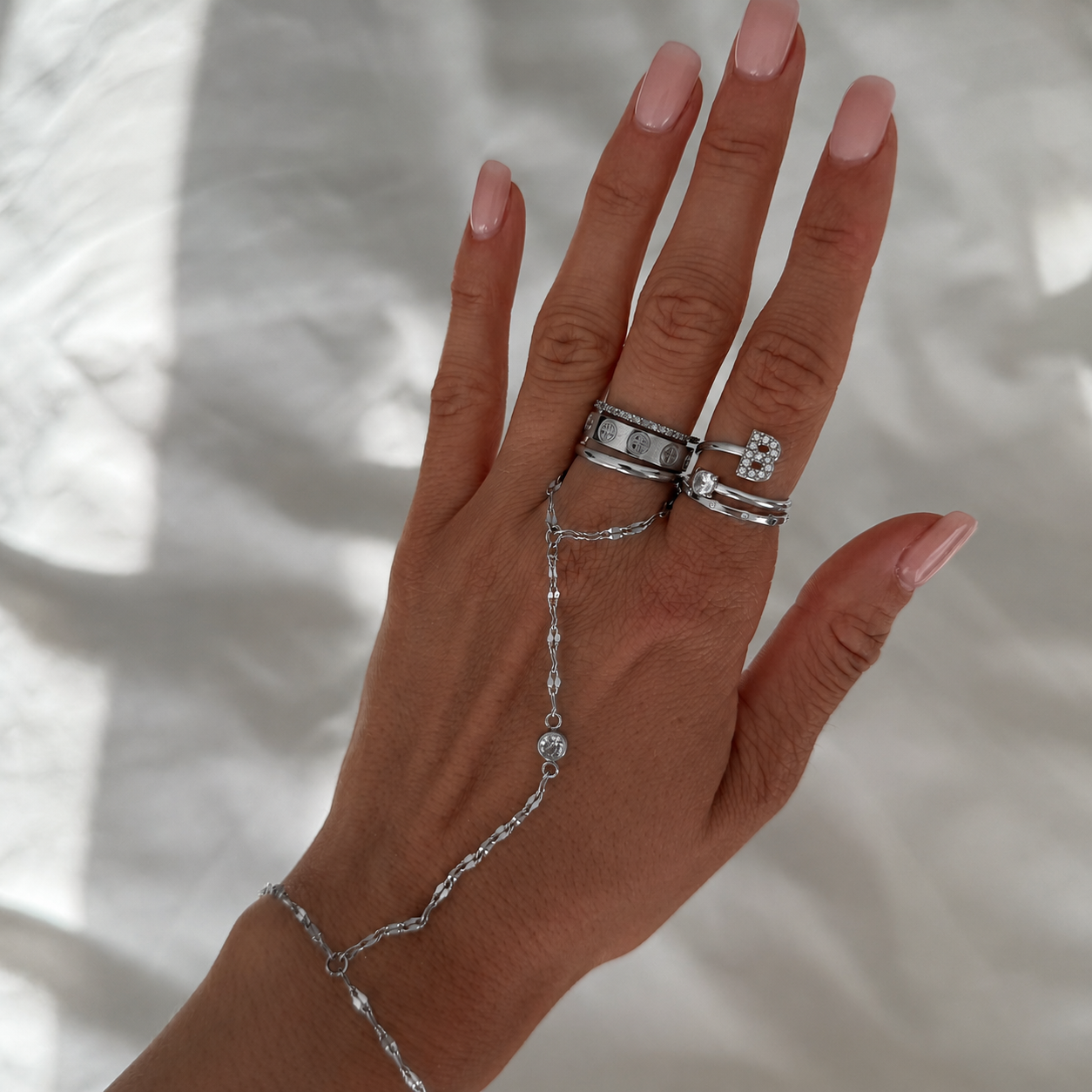Viral Hand Chains: Anti Tarnish Waterproof