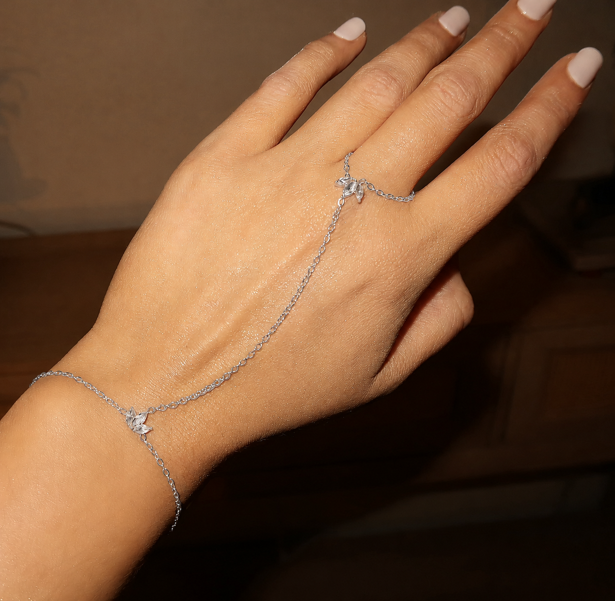 Viral Hand Chains: Anti Tarnish Waterproof