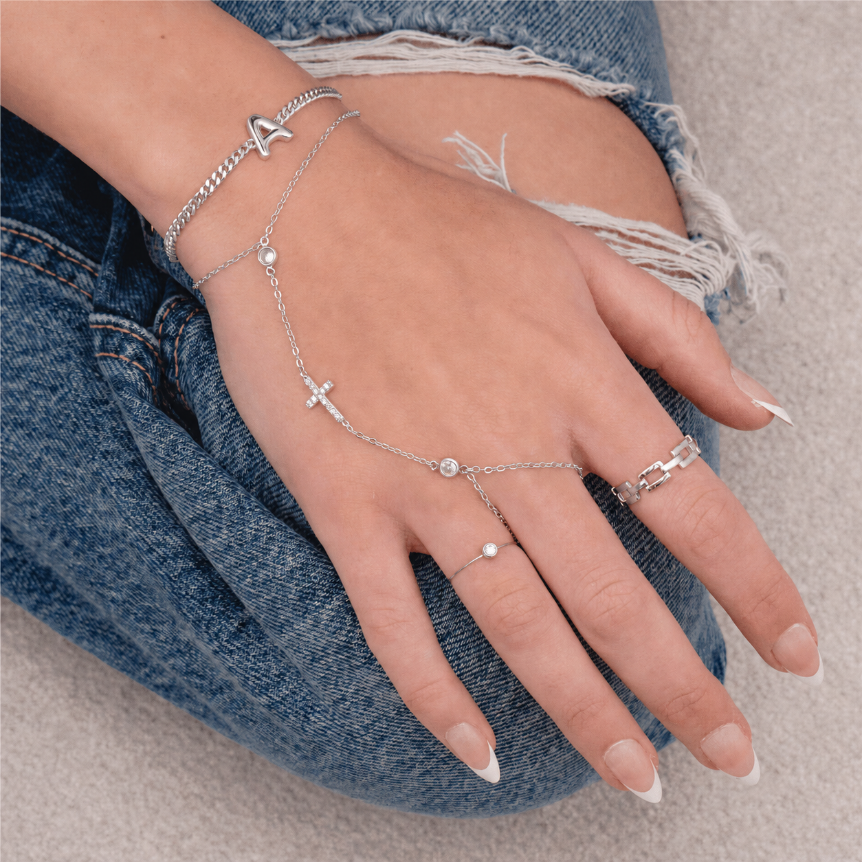 Viral Hand Chains: Anti Tarnish Waterproof