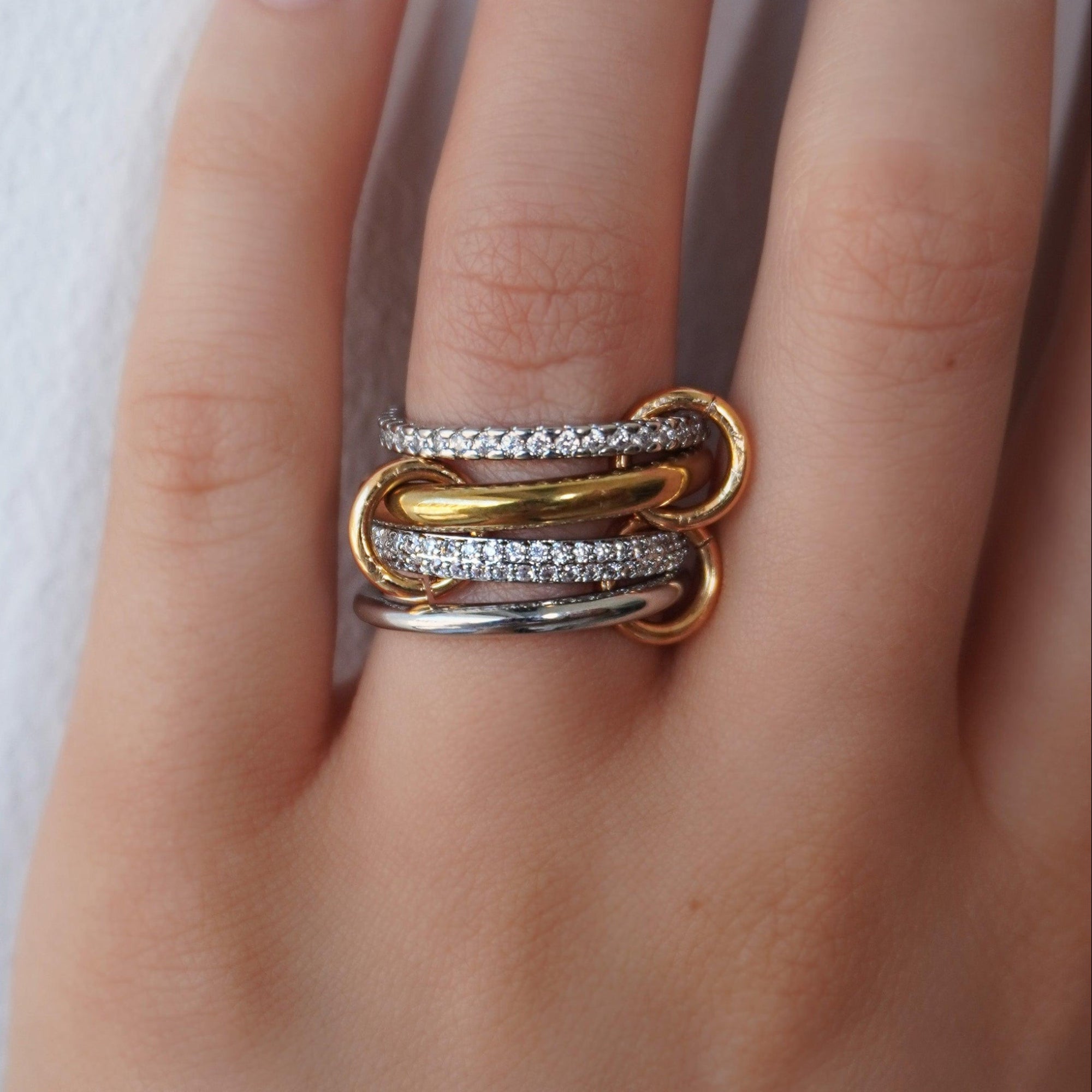 Viral Stacked Rings