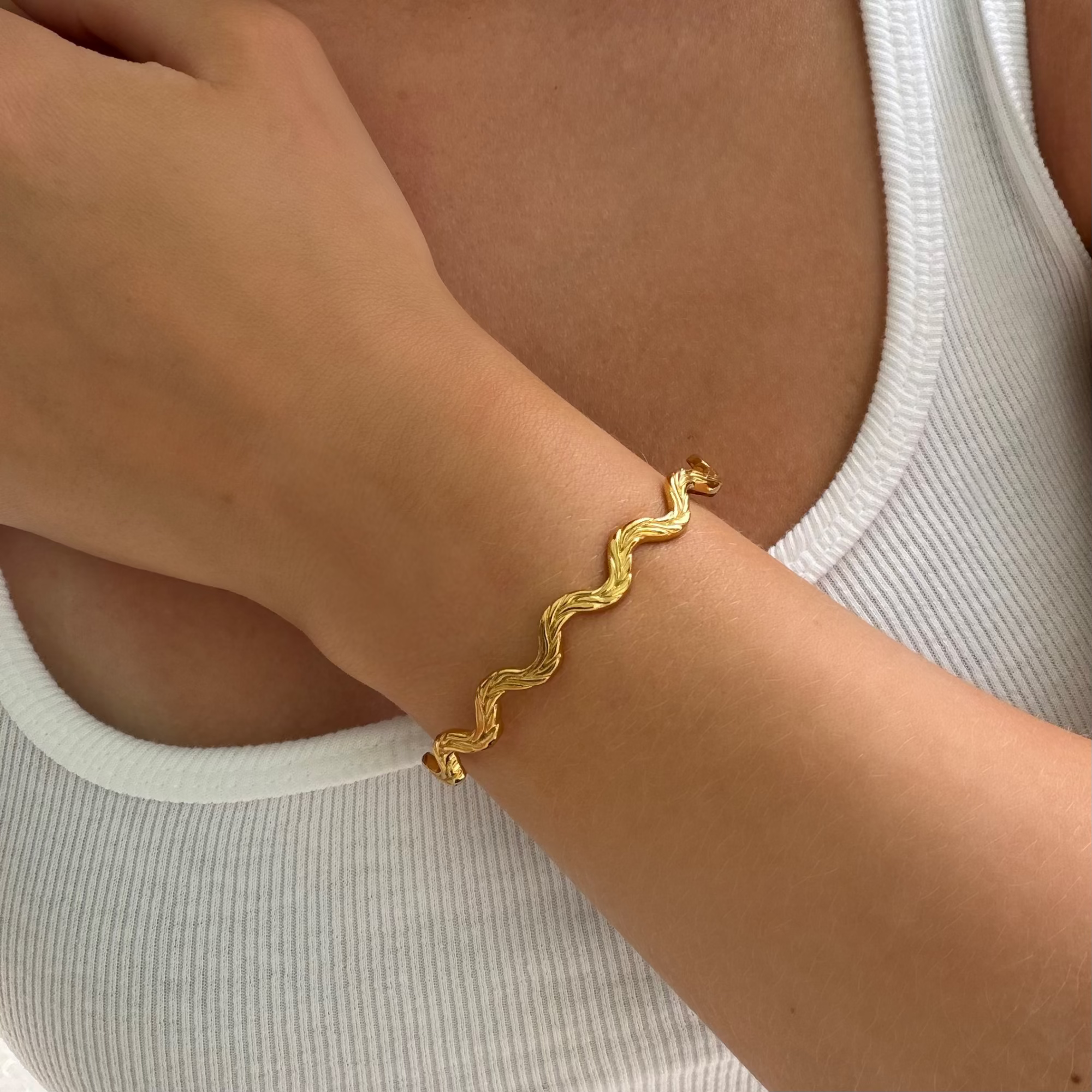 Coastal Crush Bracelet Collection