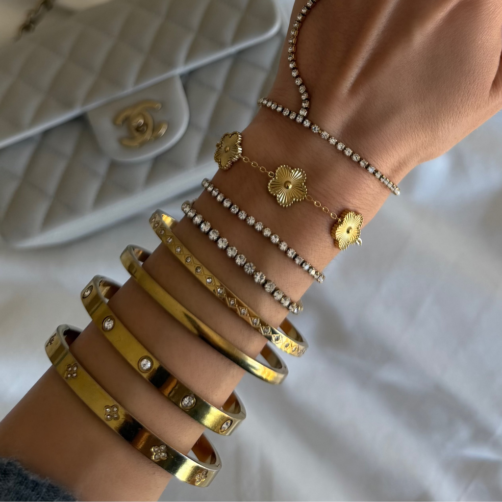 Daily Bangle