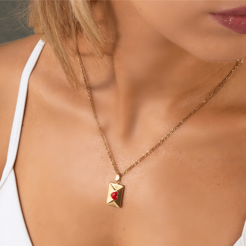 Dear Darling Necklace