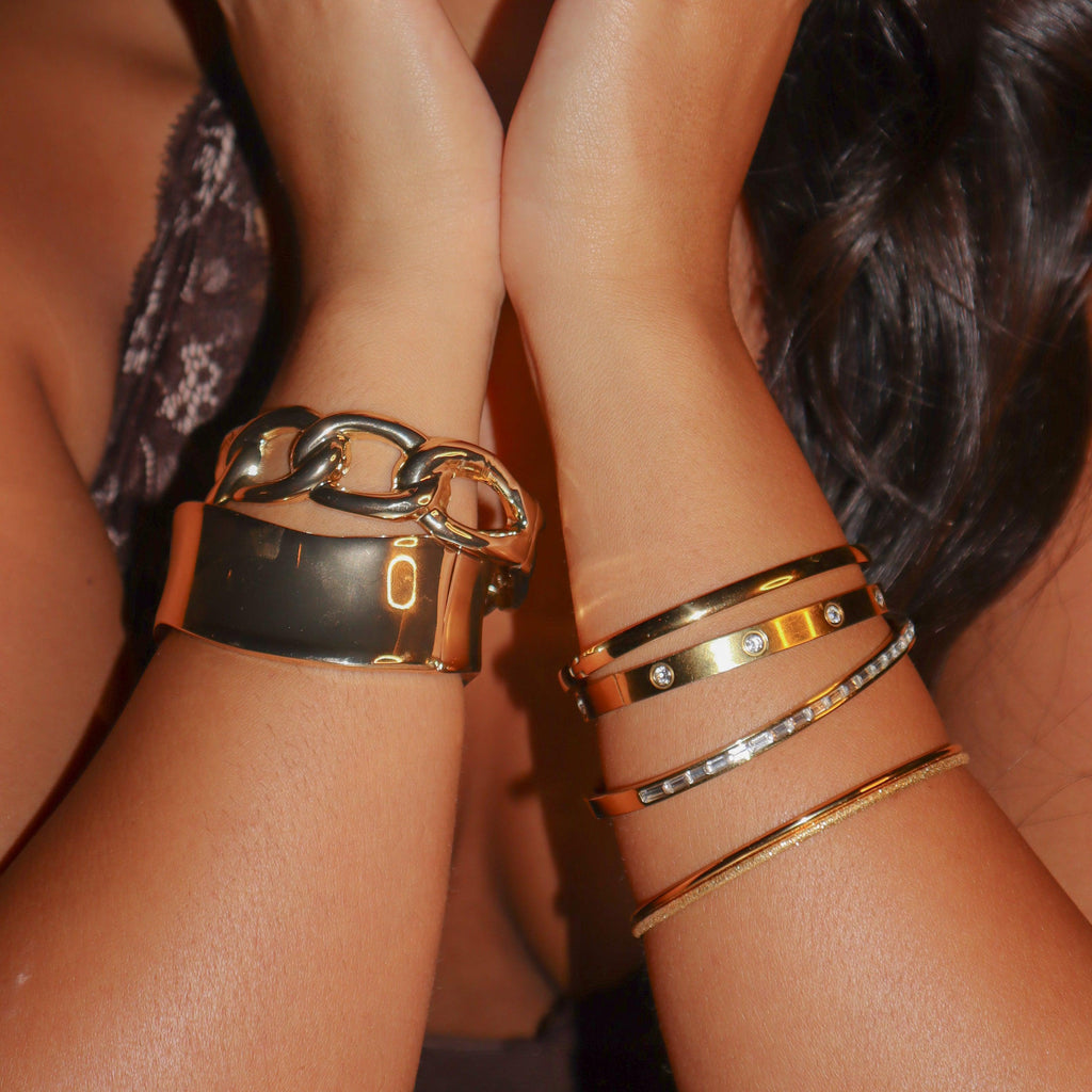 Suave Bangle