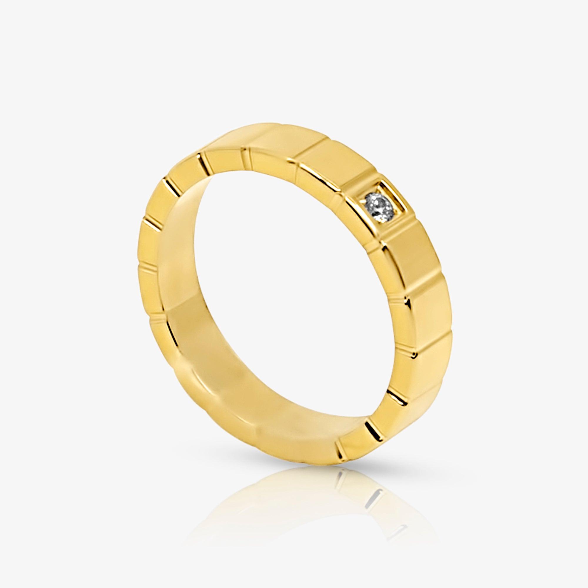 Moonbeam Ring